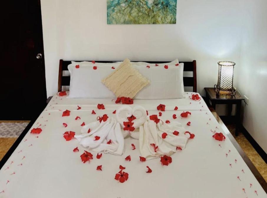 Ocean 101 Beach Resort General Luna  Bilik gambar